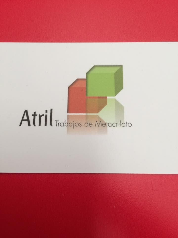 ATRIL-Trabajos-de-Metacrilato-Coslada