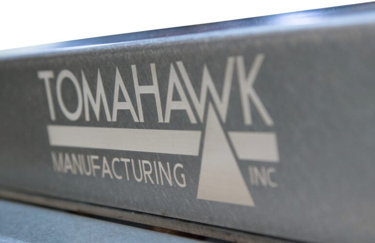 Tomahawk-Manufacturing__83681-2